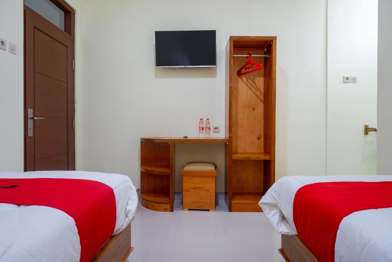 Reddoorz Near Rita Supermall Purwokerto 2 Exterior photo